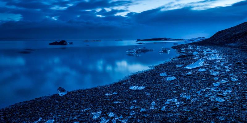 智信医药:大数据如何重塑药品安全防线?主动监测与预警系统的革命性构建